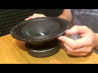 [artem musakovsky] what to do if the speaker wheezes? do-it-yourself speaker repair