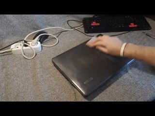 [pokupki lite / grim] painting and modding laptop cover without disassembly